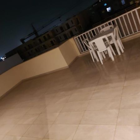 Central Apartment In Swieqi Is-Swieqi Exterior foto