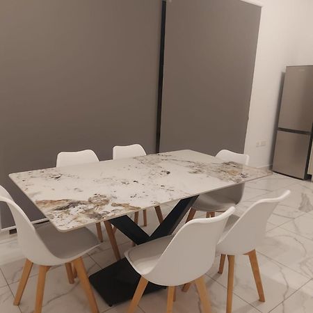 Central Apartment In Swieqi Is-Swieqi Exterior foto