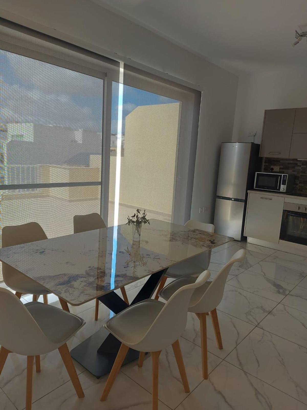 Central Apartment In Swieqi Is-Swieqi Exterior foto